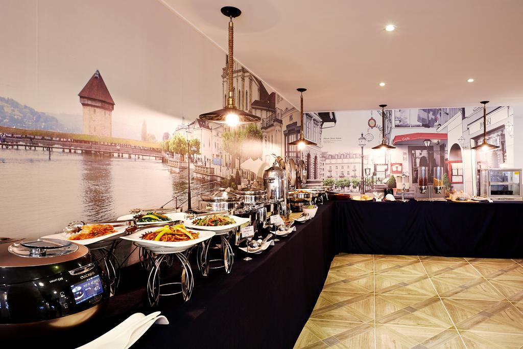 Hotel Namoo Cheong-Ju Cheongju Bagian luar foto