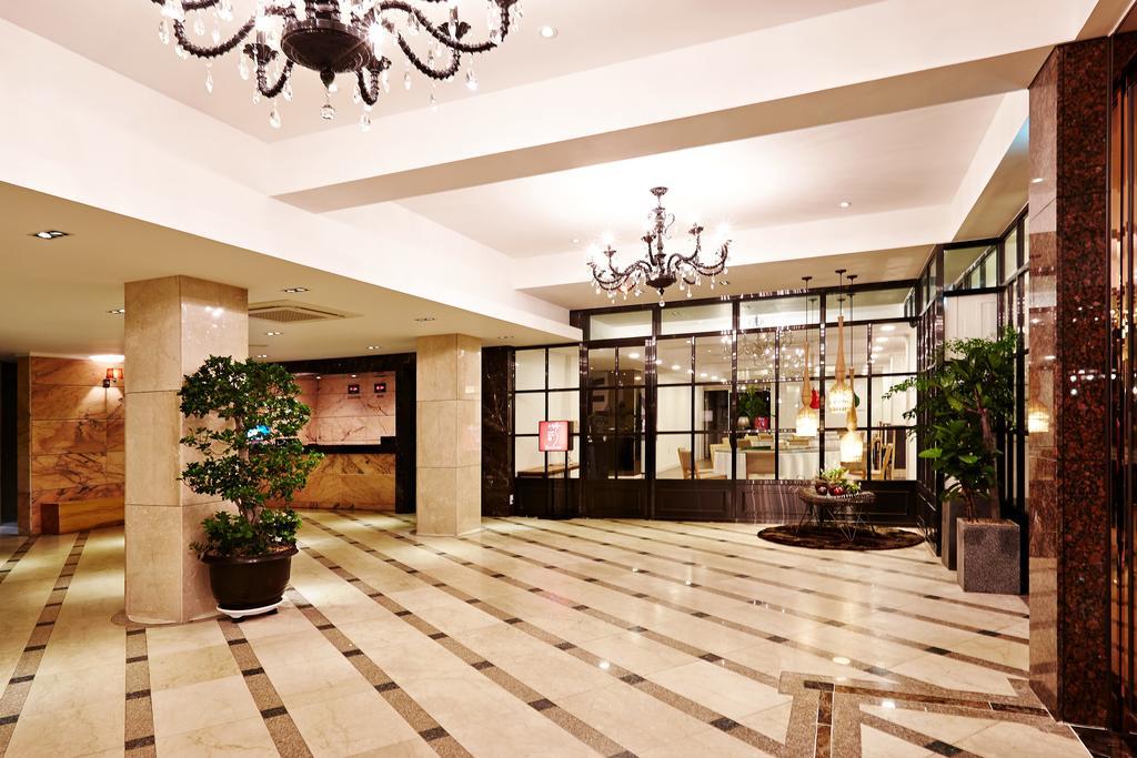 Hotel Namoo Cheong-Ju Cheongju Bagian luar foto