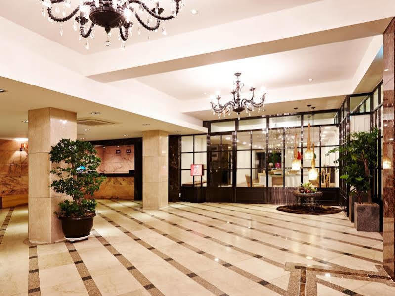 Hotel Namoo Cheong-Ju Cheongju Bagian luar foto